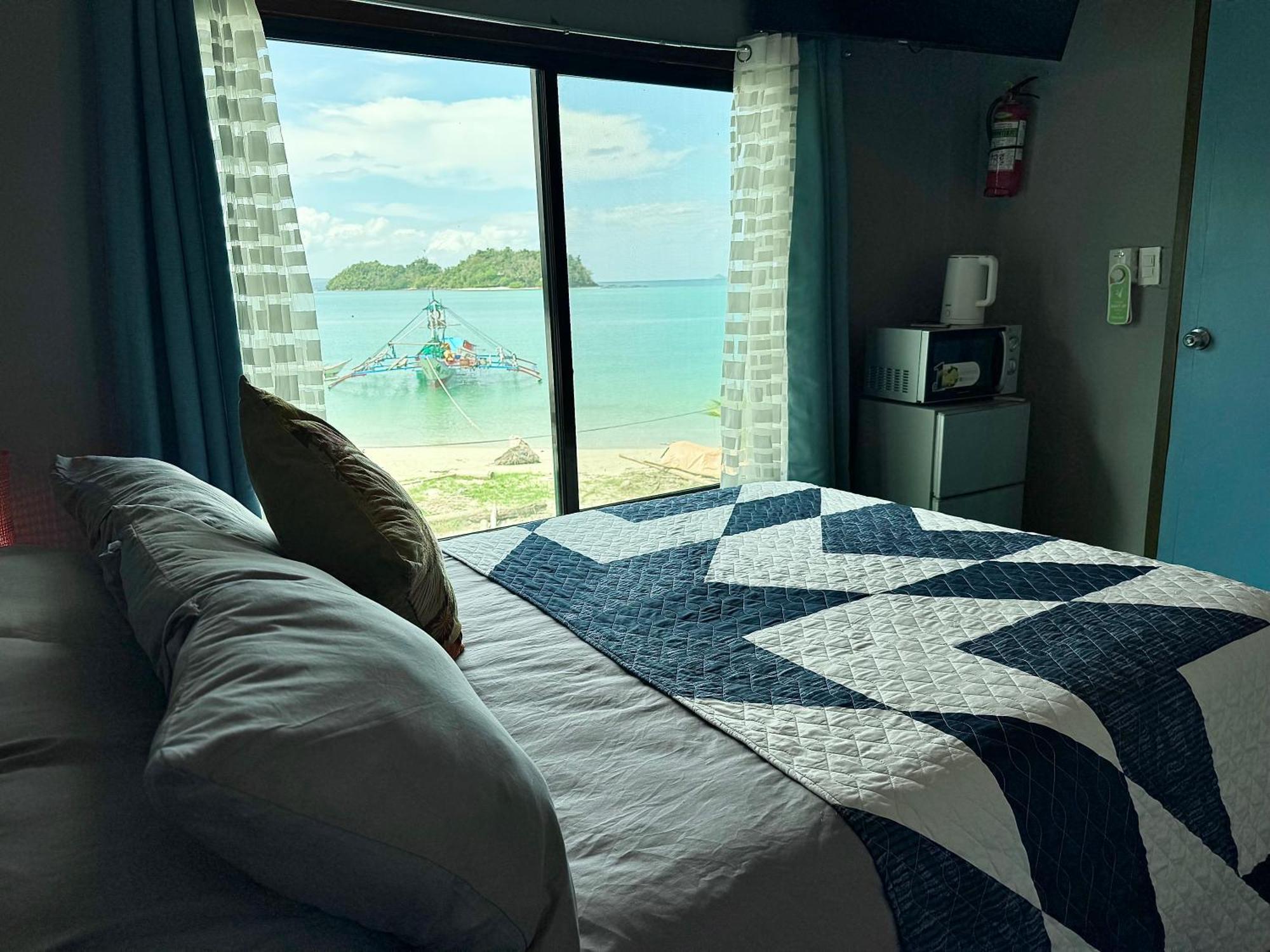 Seaside Blue Inn Сан-Висенте Экстерьер фото